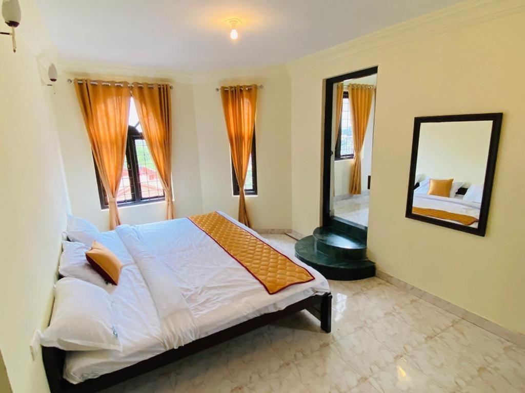 Bed and Breakfast Bob Leisure'S Утакаманд Экстерьер фото