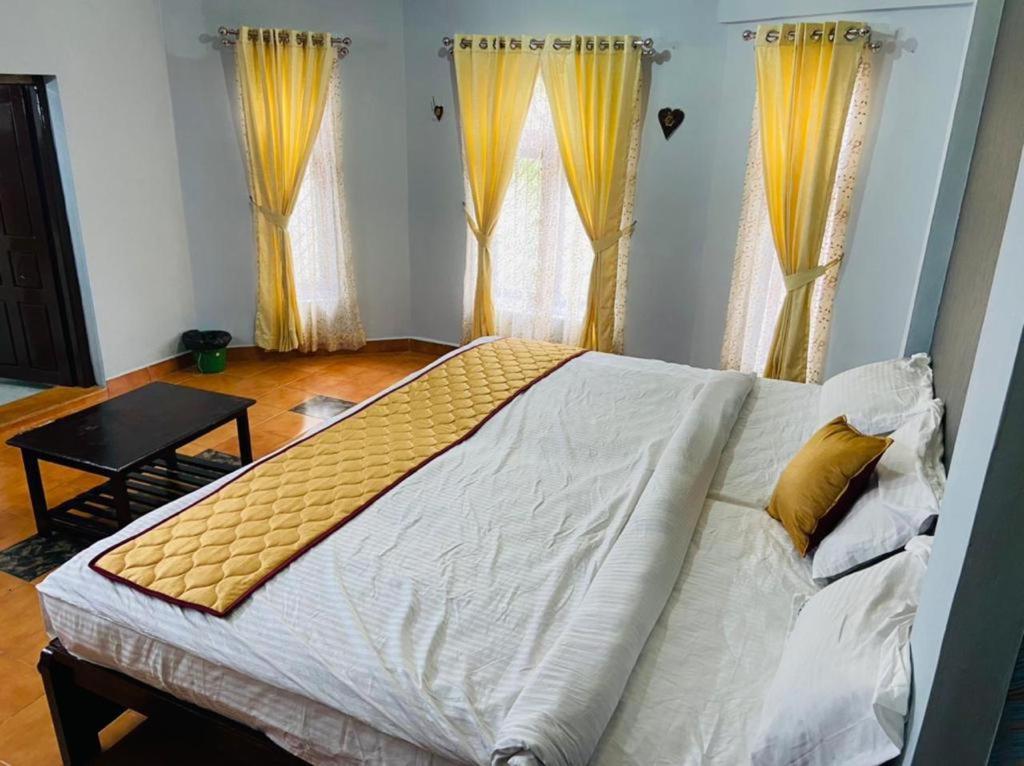 Bed and Breakfast Bob Leisure'S Утакаманд Экстерьер фото