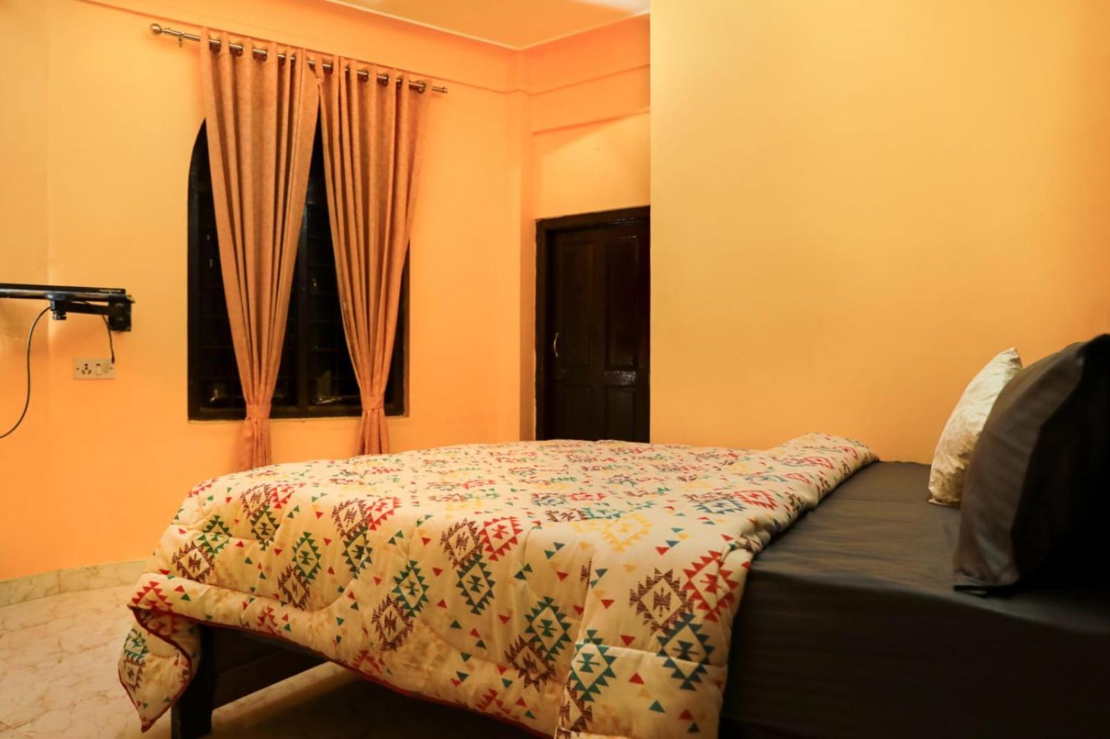 Bed and Breakfast Bob Leisure'S Утакаманд Экстерьер фото